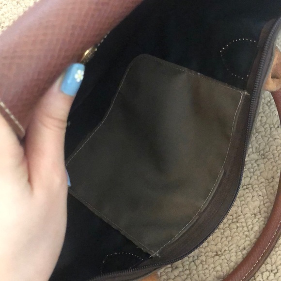 Longchamp Bag w/ Short handles - Picture 4 of 11